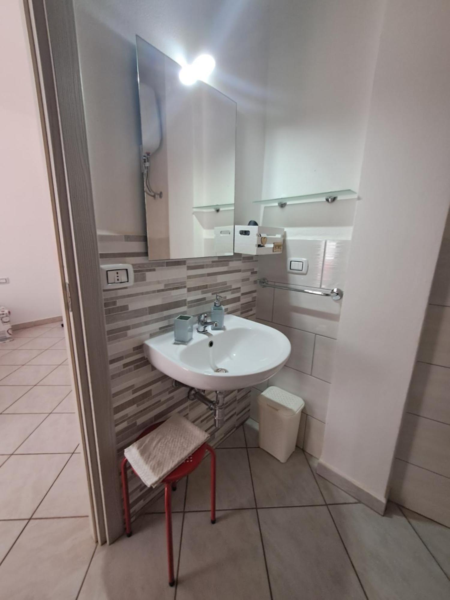 B&B Metalla Iglesias Bagian luar foto